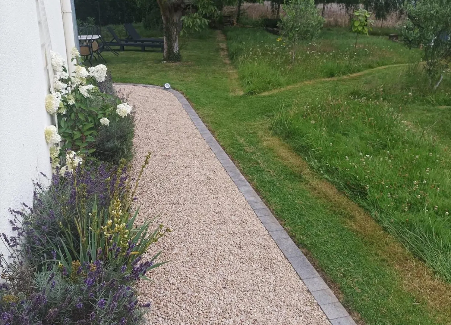 Bed & Breakfast Le Tigite B&B: Private Terrace & Multi-Room Retreat Allaire