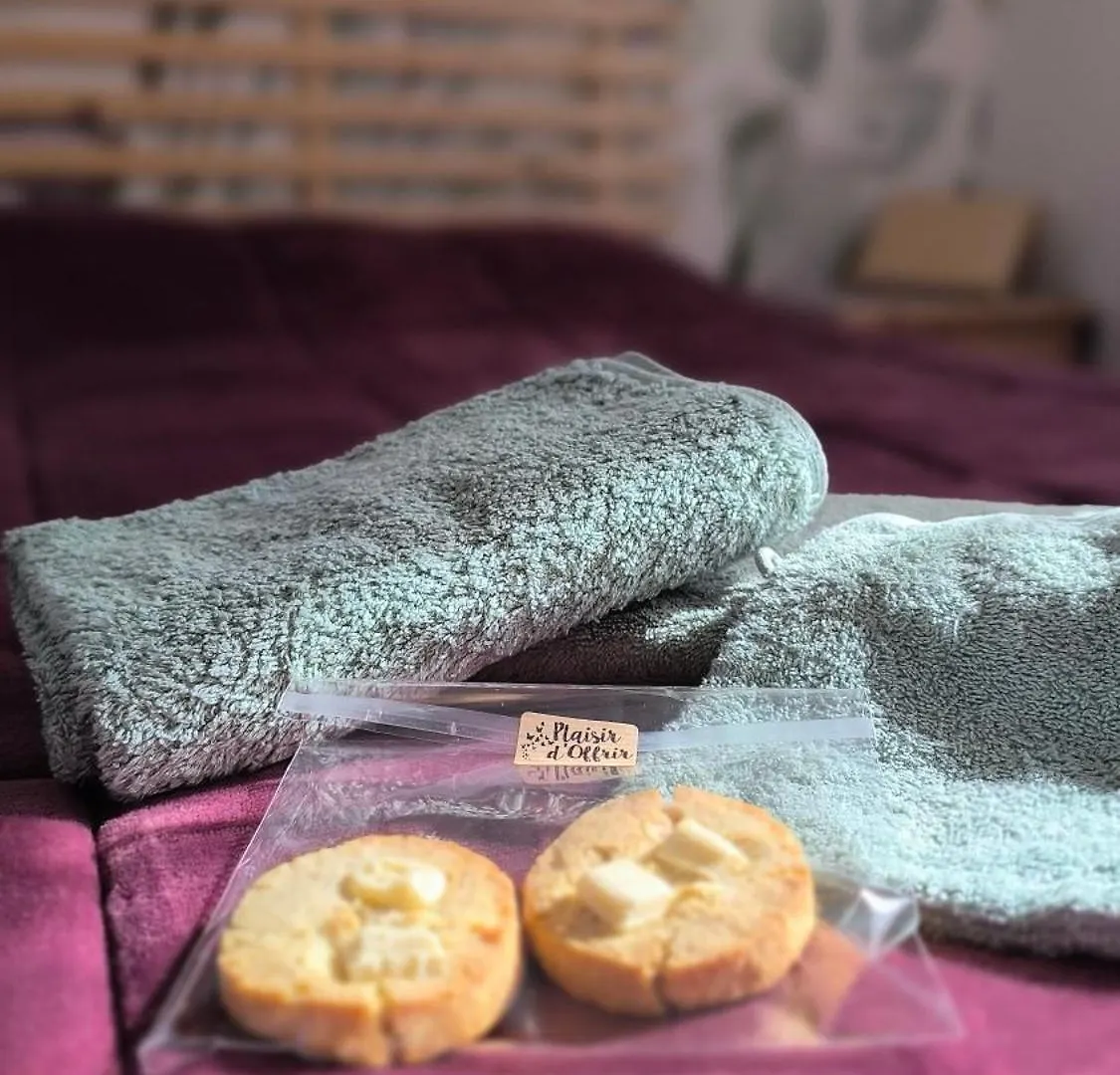 Le Tigite B&B, Suite Autonome Avec Entree Independante, Petit-Dej Et Linge Fourni, Pour 1 A 4P -Queen Size Et Canape Lit Double- Allaire 0*,