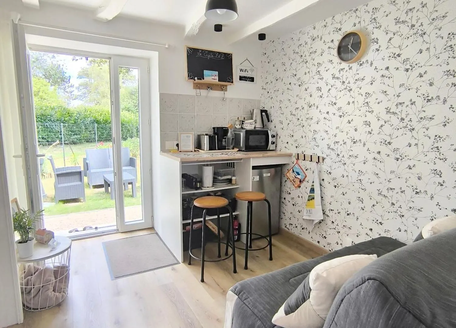 Le Tigite B&B: Private Terrace & Multi-Room Retreat Allaire Bed & Breakfast